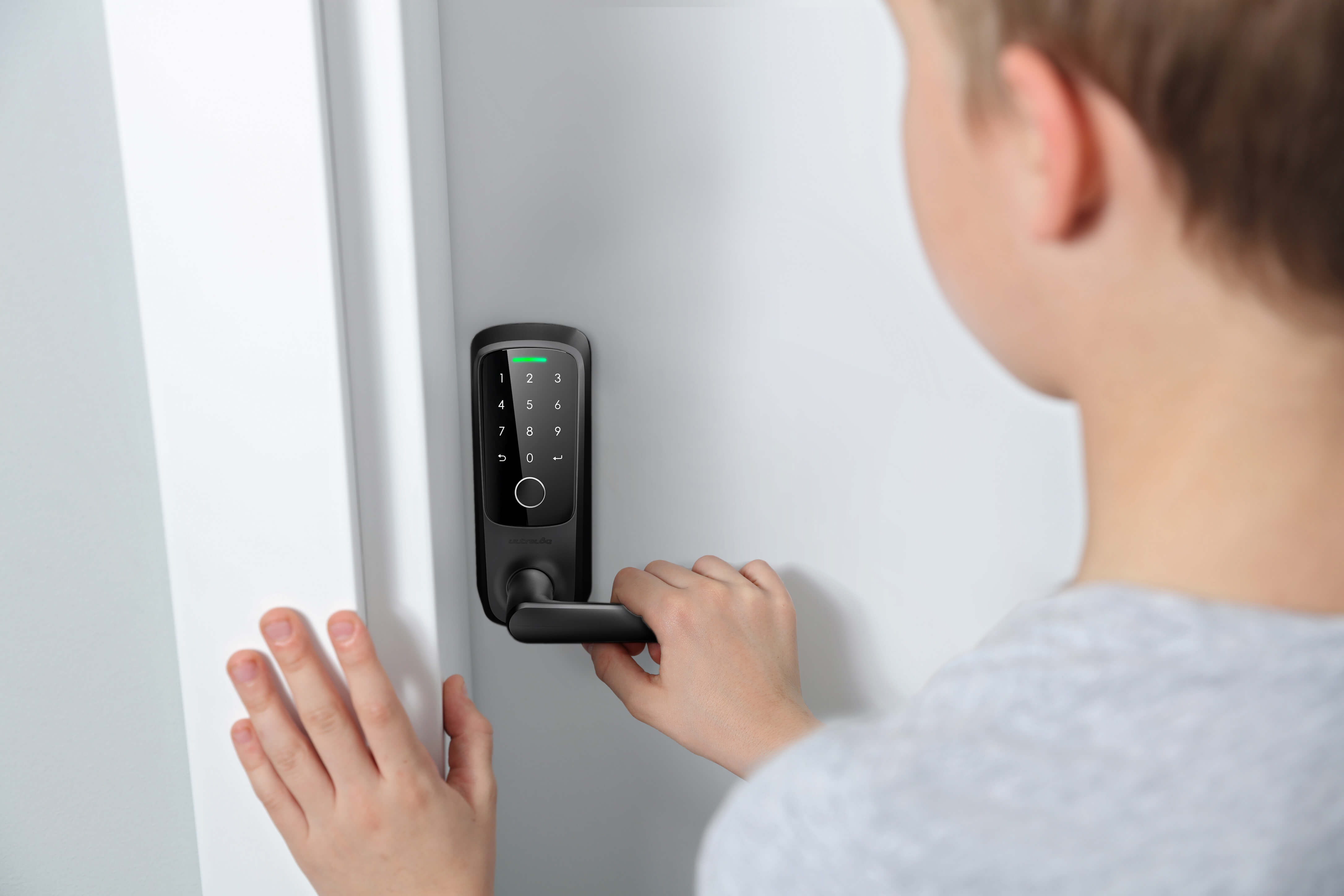 Smart Keyless Entry Door Lock with Reversible Handle, Touchscreen Keypad,  Electronic Digital Bluetooth Front Door Lock, Biometric Door Lock, Auto